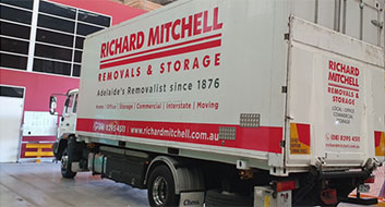 richard mitchell moving truck