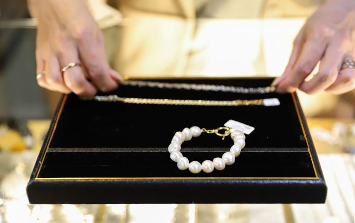 Safeguarding jewellery and important documents during adelaide move